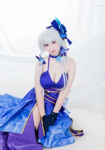女女女