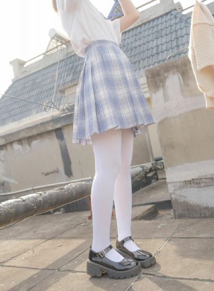 蓦然