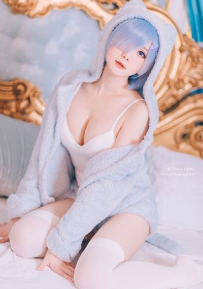 年轻的妻子在线播放