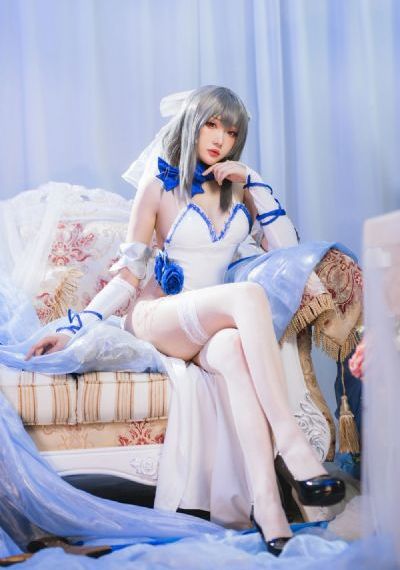 女幽灵