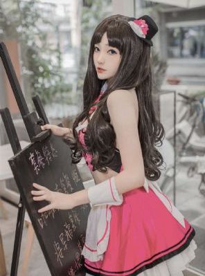 28岁女高中生